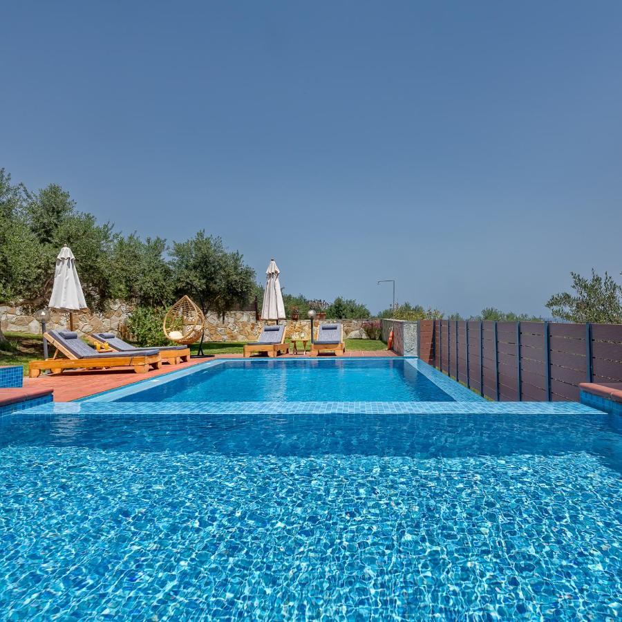 Villa Katerina With Eco Heated Pool Szpiliá Kültér fotó