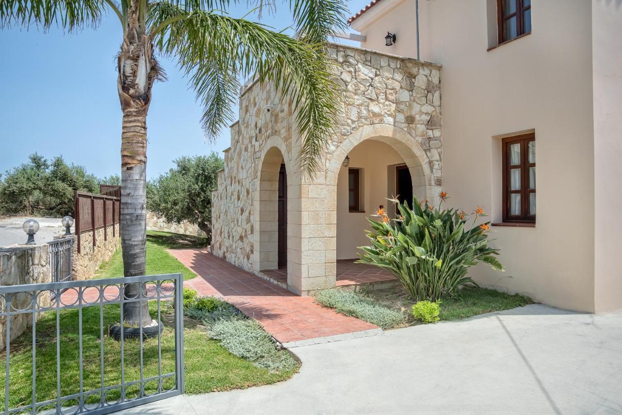 Villa Katerina With Eco Heated Pool Szpiliá Kültér fotó